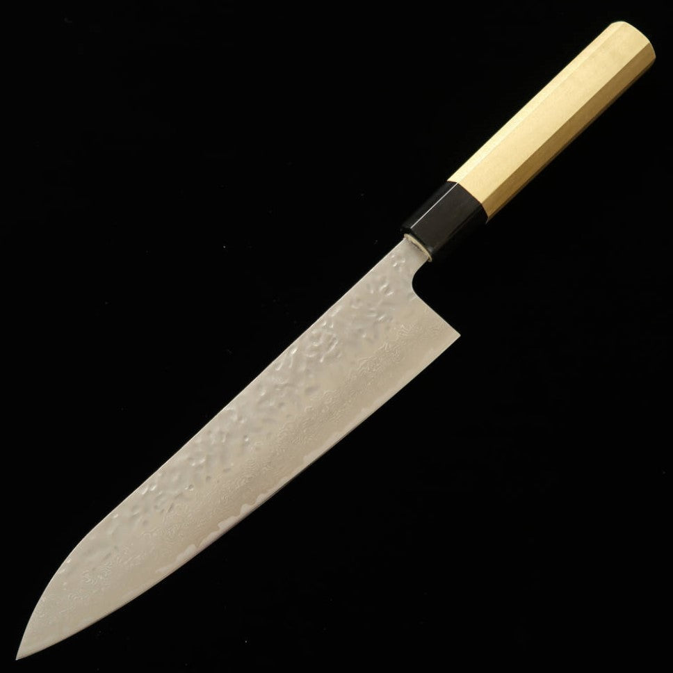 Gyuto MIURA AUS10 (10A) Acabado martillado damasco, mango octogonal de magnolia (210/240 mm)