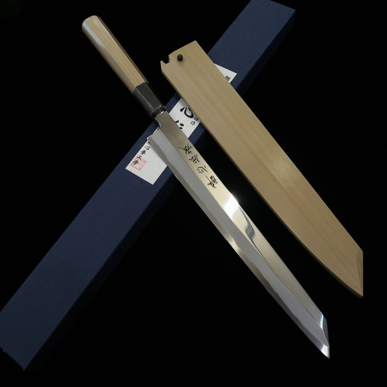 Yanagiba SUISIN Traditional Series Mirror Finish Magnolia Handle Sword-Shaped (270mm)