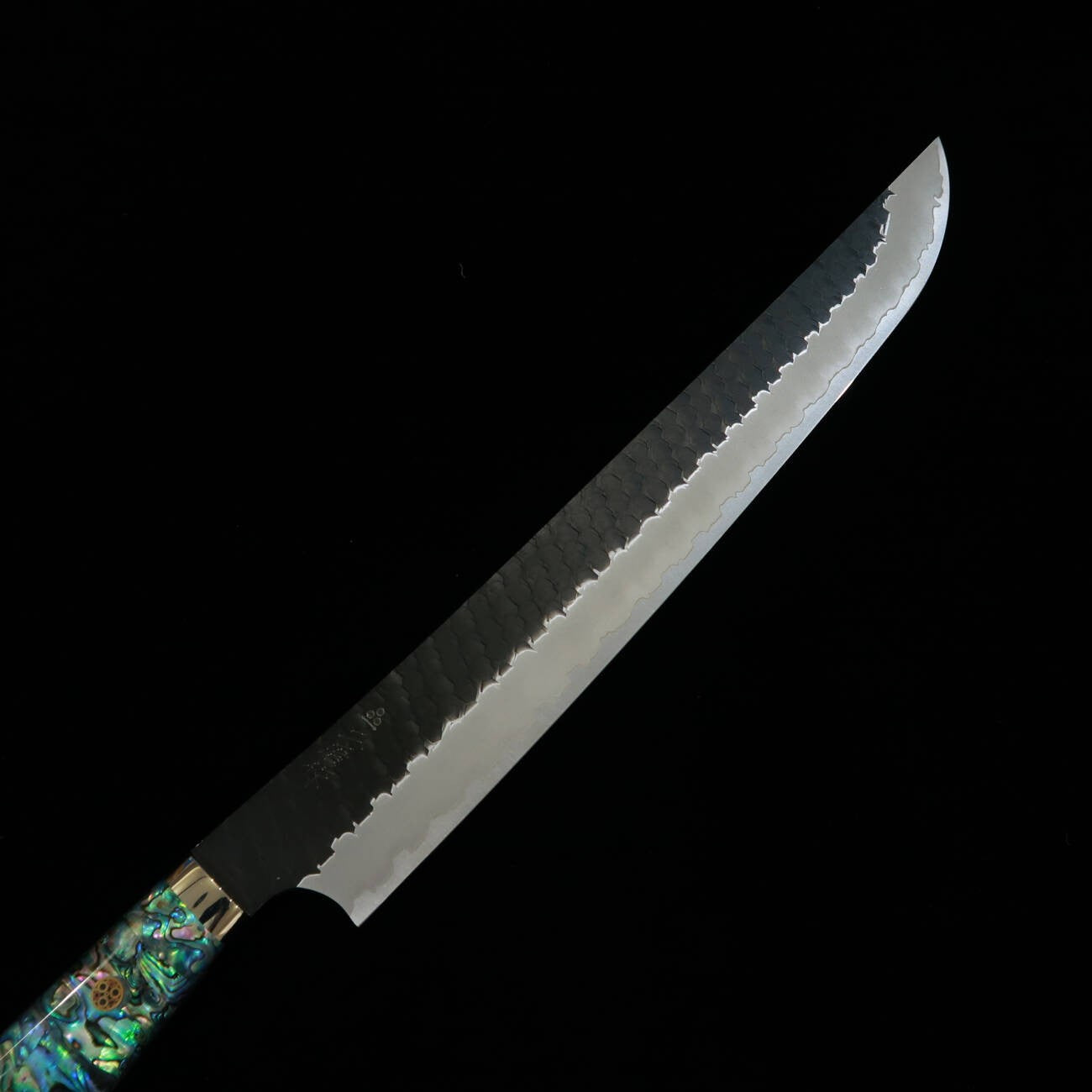 Nigara (NIGARA) Sashimi de ponta arredondada SG2, acabamento martelado preto, cabo de madrepérola (270/300mm)