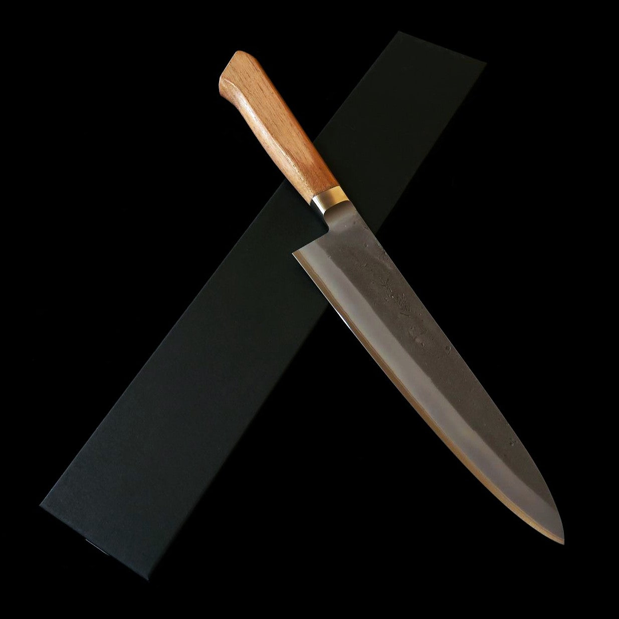 Couteau de chef (Gyuto) HADO Ohryu - Acier Aogami (Acier Carbone), Finition Nashiji - Manche en noyer (210 mm)