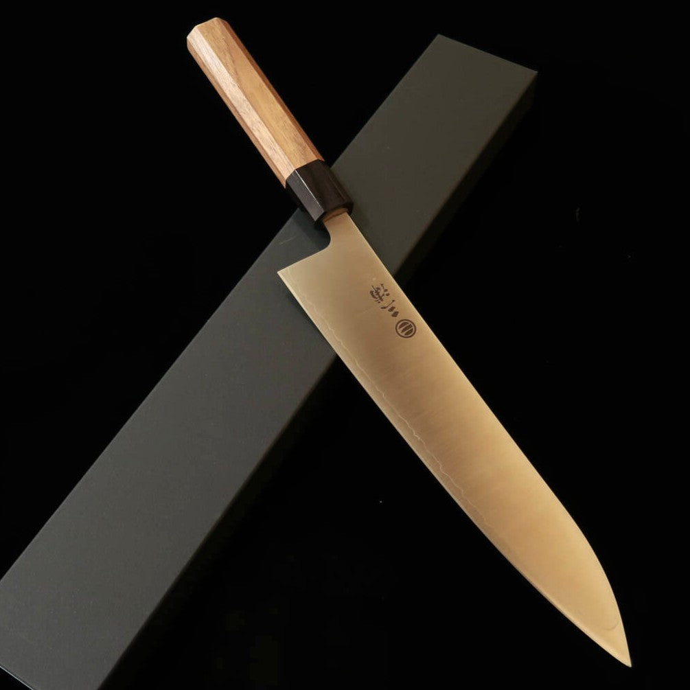 三浦MIURA 牛刀 440C 磨き 胡桃八角柄(240mm)