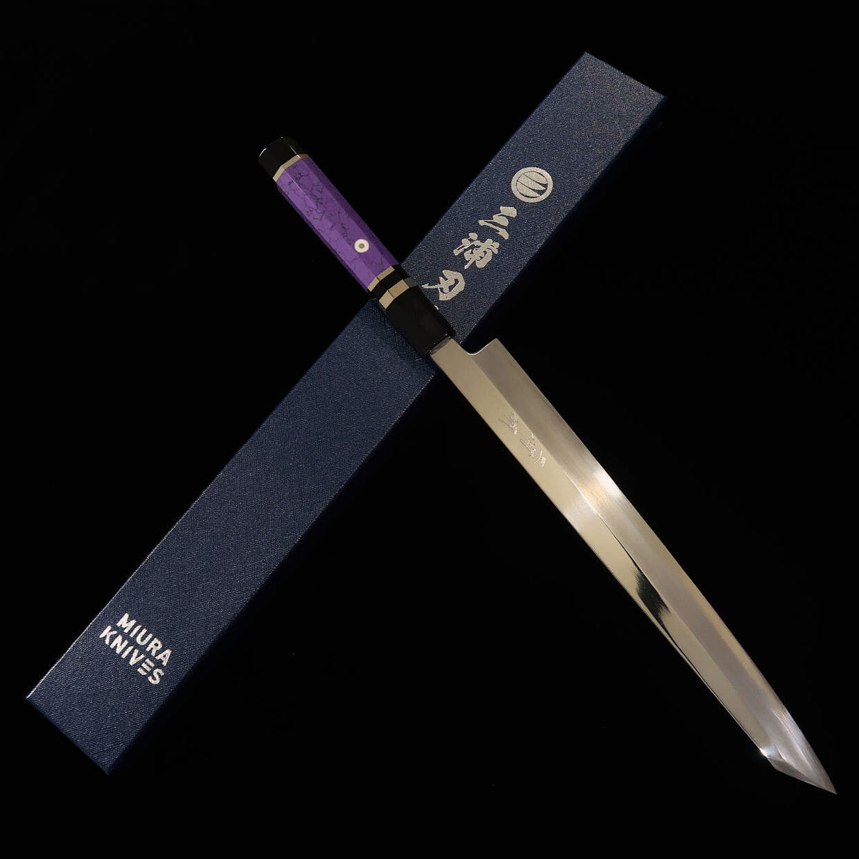 Kiritsuke Yanagiba MIURA Obidama Filo unilateral para zurdos, Ginsan no. 3, acabado espejo, mango personalizado -púrpura- (270/300 mm)