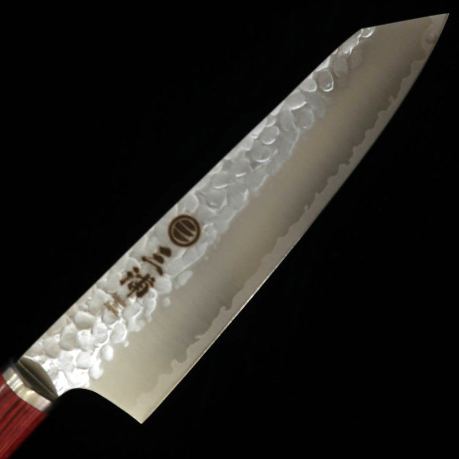 Kiritsuke MIURA acero inoxidable, acabado martillado, mango de madera laminada roja (165 mm)