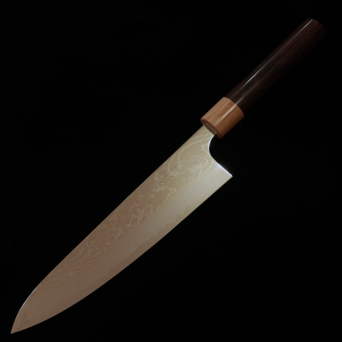 Gyuto Yuta Katayama Inox VG10 com acabamento polido em damasco e cabo de jacarandá castanho (210/240mm)