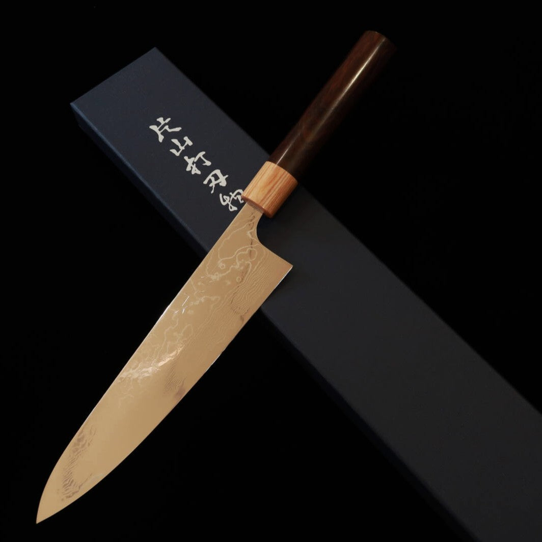 Gyuto Yuta Katayama Inox VG10 com acabamento polido em damasco e cabo de jacarandá castanho (210/240mm)