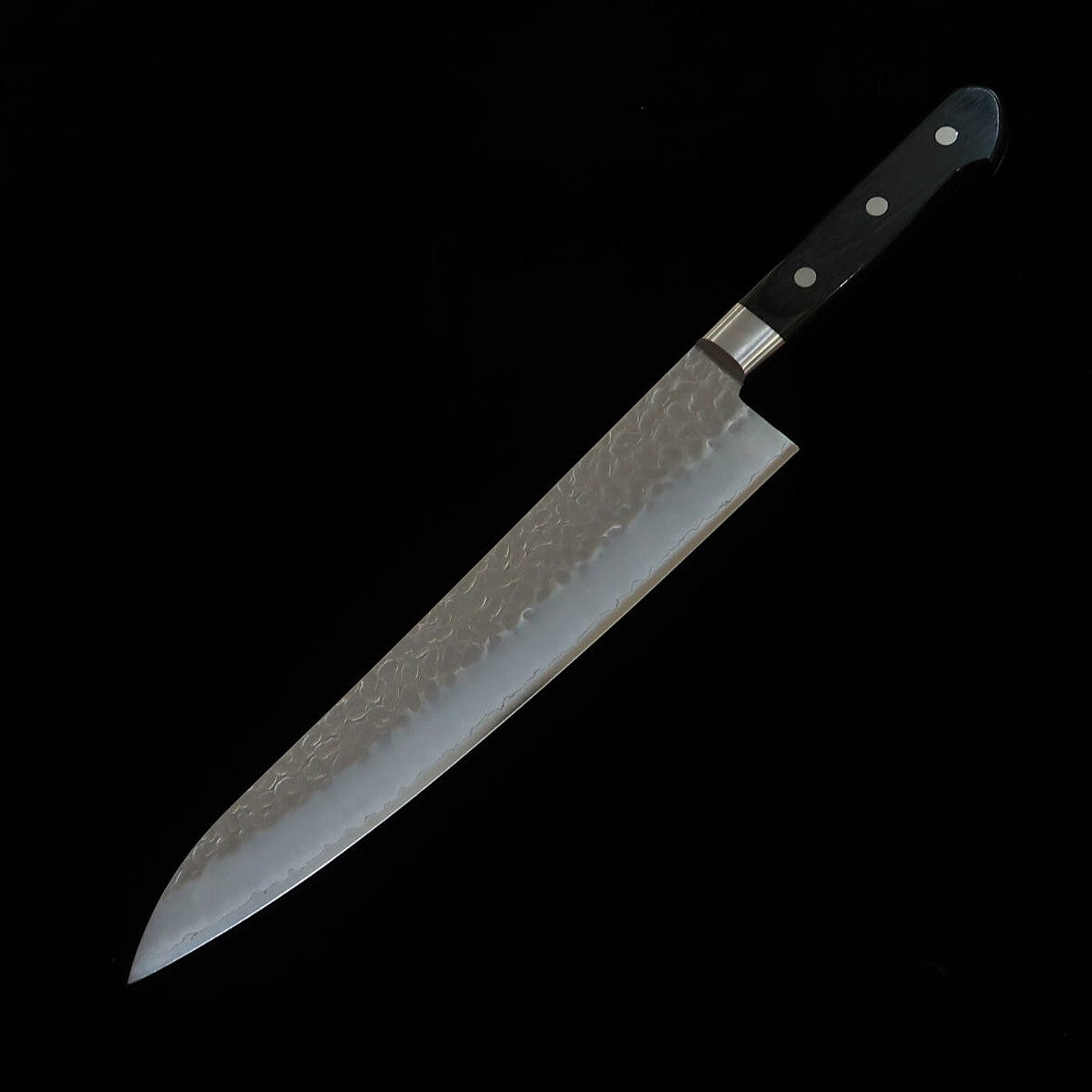 MIURA Miura Cuchillo de chef AUS8 Martillado Mango de composite negro (270 mm)