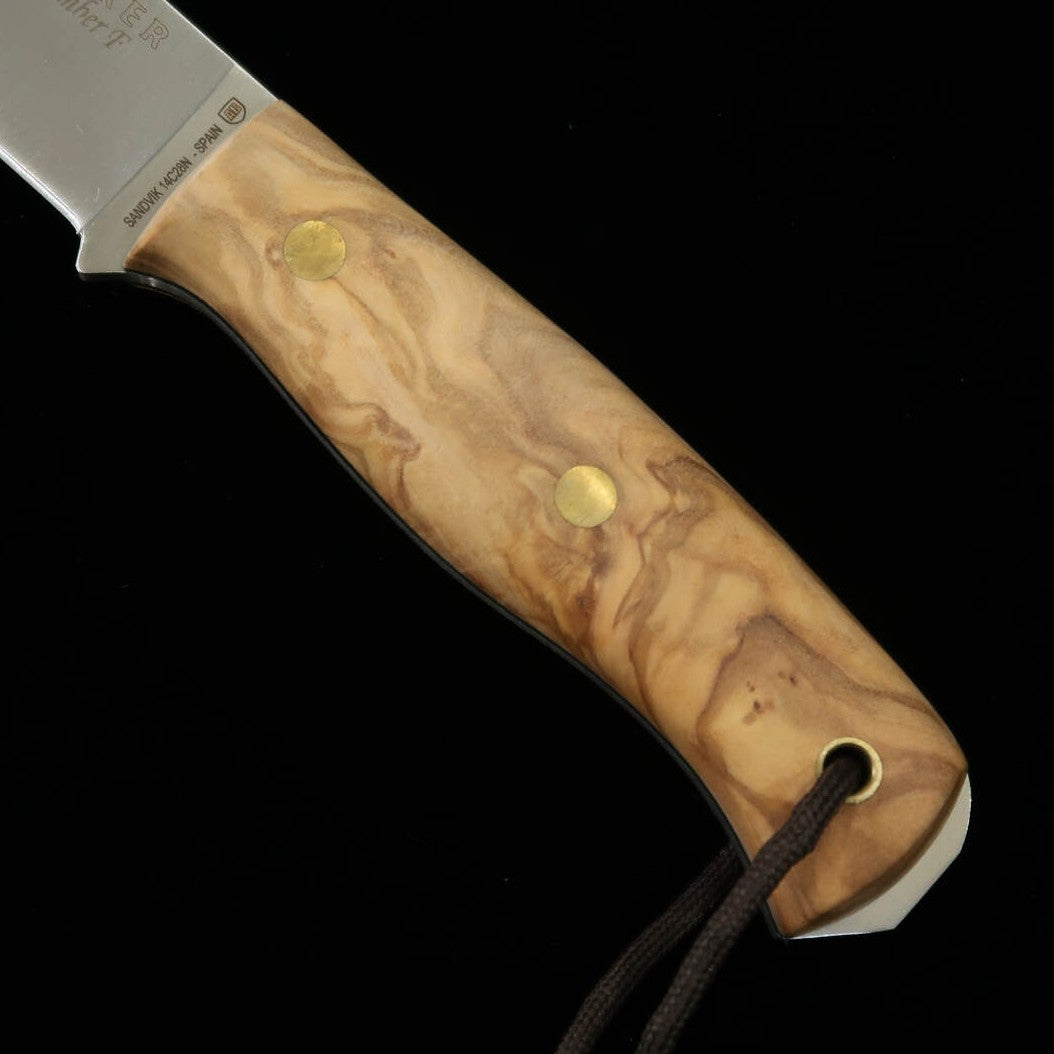 JOKER jok0007 CO123-P Ember F con firesteel de olivo, cuchillo bushcraft