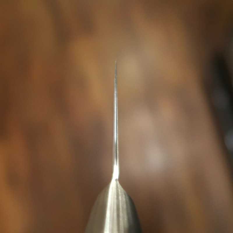 ZANMAI MCUSTA Classic Pro Damascus Guren Santoku (180 mm)