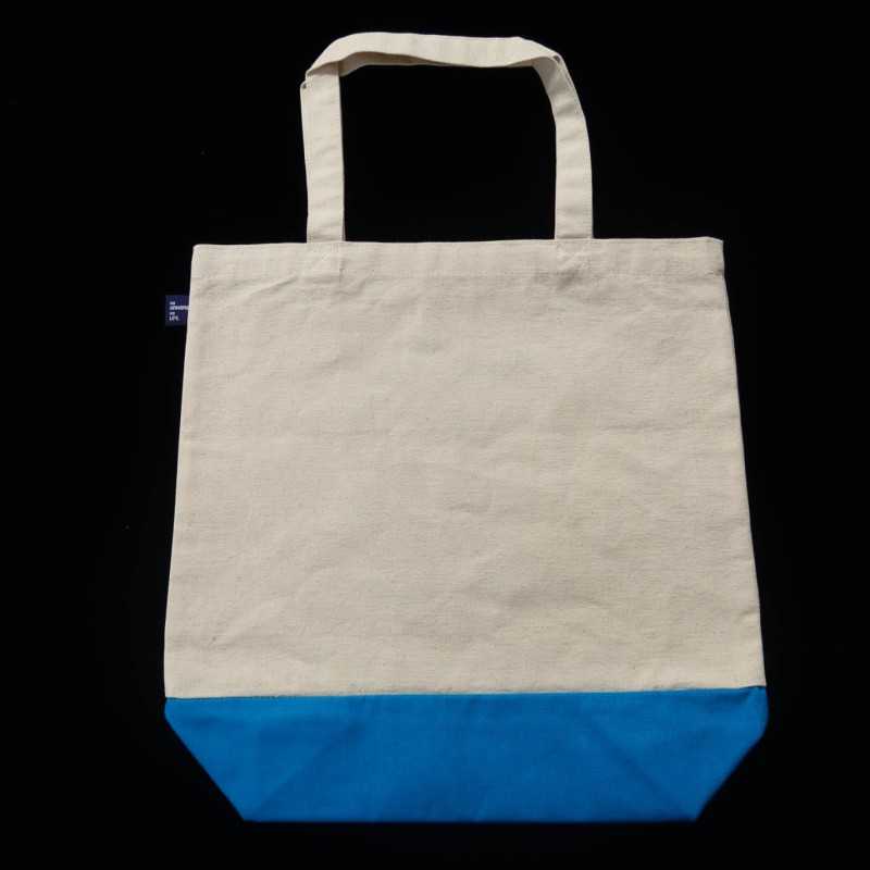 Takada no Hamono Sac cabas brodé original (bleu/rose/naturel/noir)