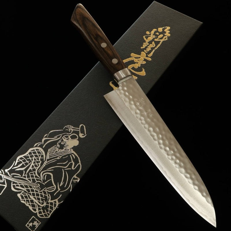 三浦 MIURA 牛刀 刻流 VG10 鎚目ダマスカス アッシュハンドル (180mm)