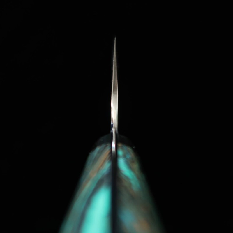 Nigara Hamono NIGARA SG2 Gyuto martelé poli, manche turquoise (240mm)