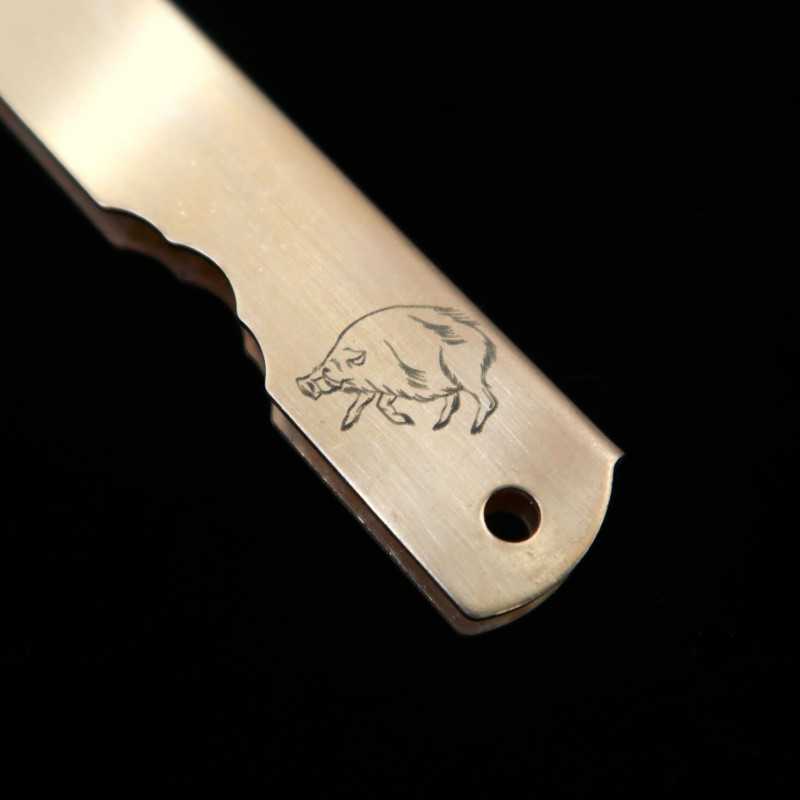 Nagaokamekoma HIGONOKAMI Aço Azul laminado Cabo de latão Série do Zodíaco - Javali - (73mm)