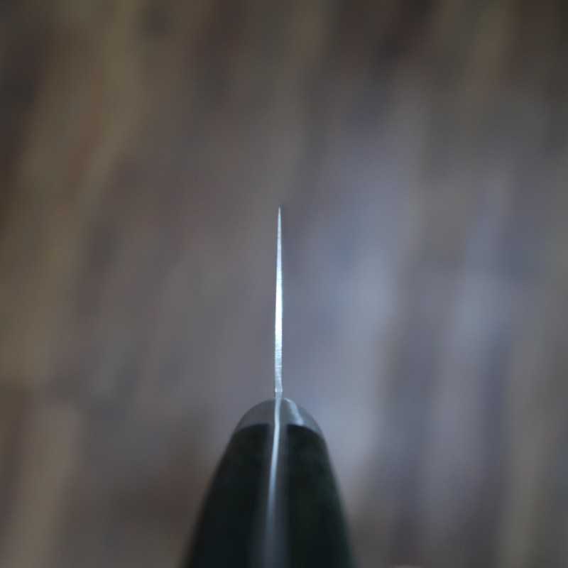 酔心 SUISIN INOX PREMIUM 三徳 マイカルタ ハンドル 緑/黒 (180mm)