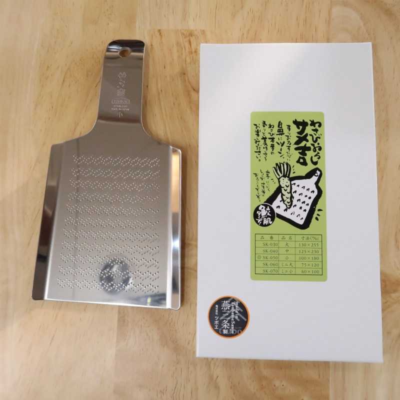 Tsuboe Rallador de wasabi Samekichi pequeño (10x18 cm)