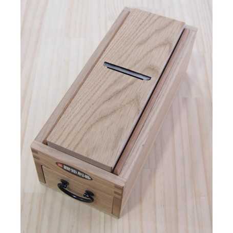 Katsubako KOYANAGI Irori-bata Umami Raspador de bonito