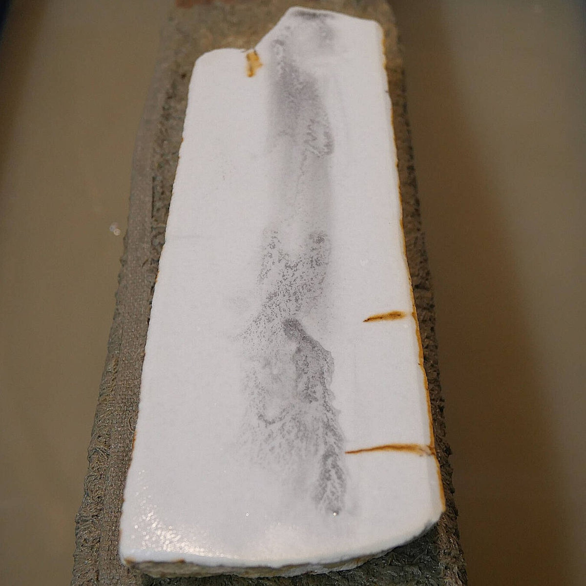Miotsukushihime Piedra de afilar natural Iyo Meito NM01 blanca 63×190×31 mm