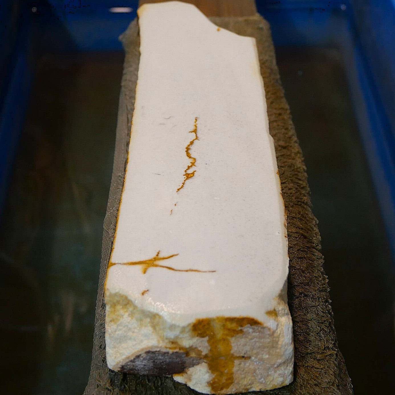 Mio Tsukushi Hime, pierre à aiguiser naturelle Iyo Meito NM07, blanche, 62×230×30 mm