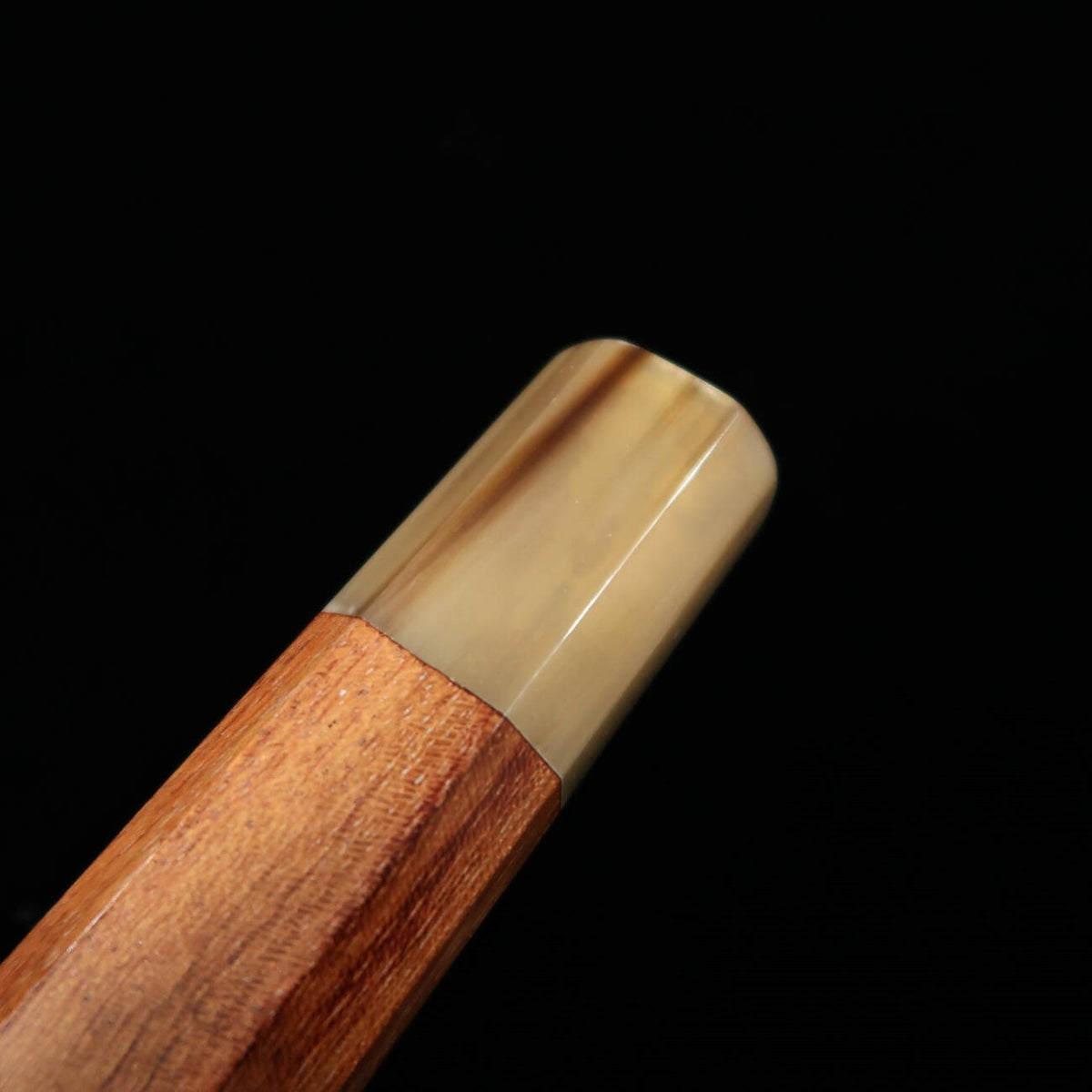 [OUTLET] Manche personnalisé pour Gyuto, bois de ronce de bouleau, viroles blanches en corne de buffle, octogonal (240 mm)