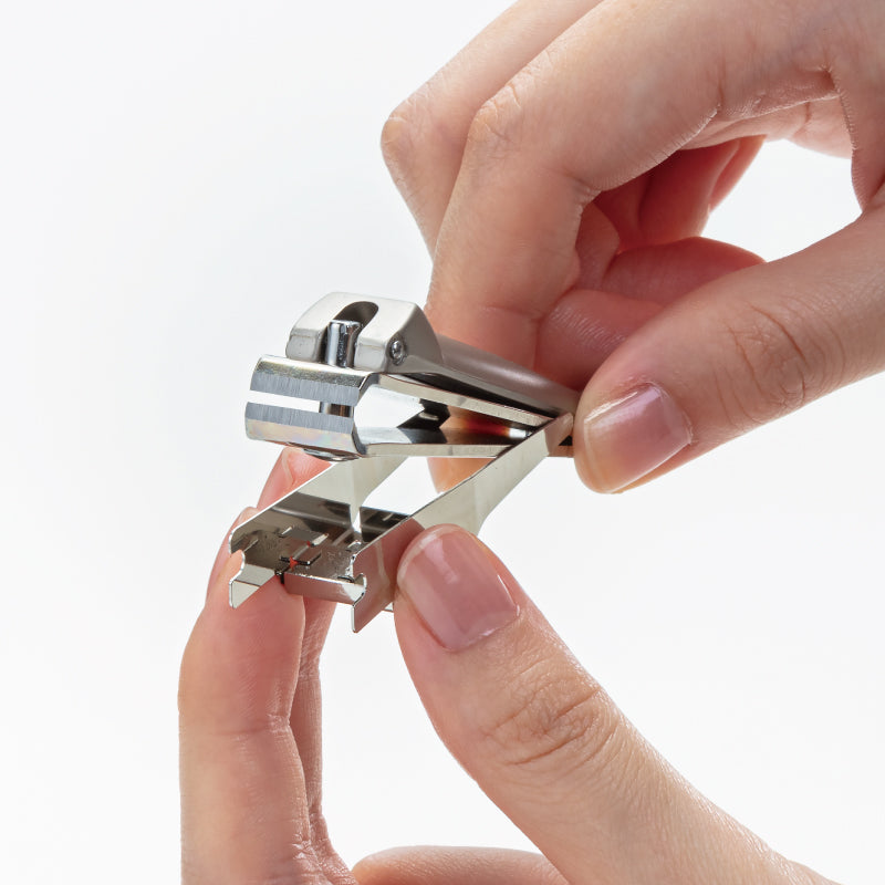 GREEN BELL « Takumi no Waza » coupe-ongles de luxe en inox lame droite L G-1130