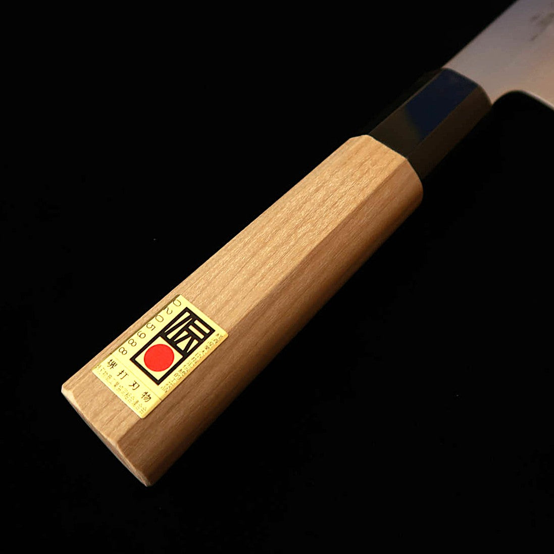 景清KAGEKIYO 宴 和三徳 安来鋼 水牛半丸柄 (180mm)