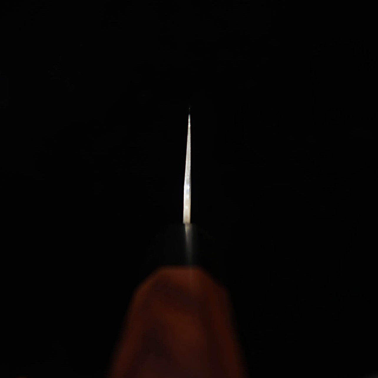 Faca Nakiri Daruma Hamono, aço Ginpaku nº 3, cabo octogonal de jacarandá (165mm)