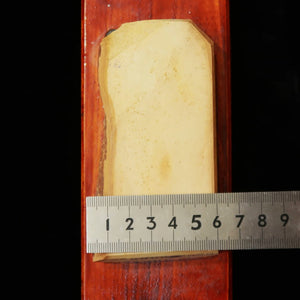 Pedra natural de amolar Okudono awasedo, pedaço (koppa) com base, 53×112×17 mm