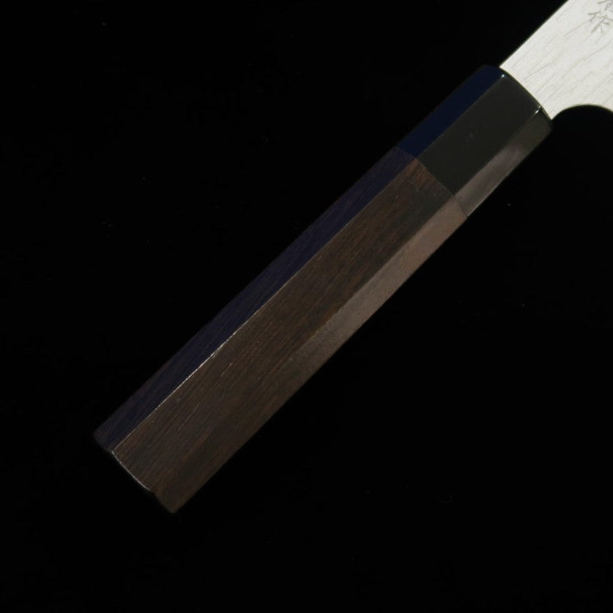 Nigara Hamono VG XEOS Santoku martelada Damasco com cabo de ébano (185mm)