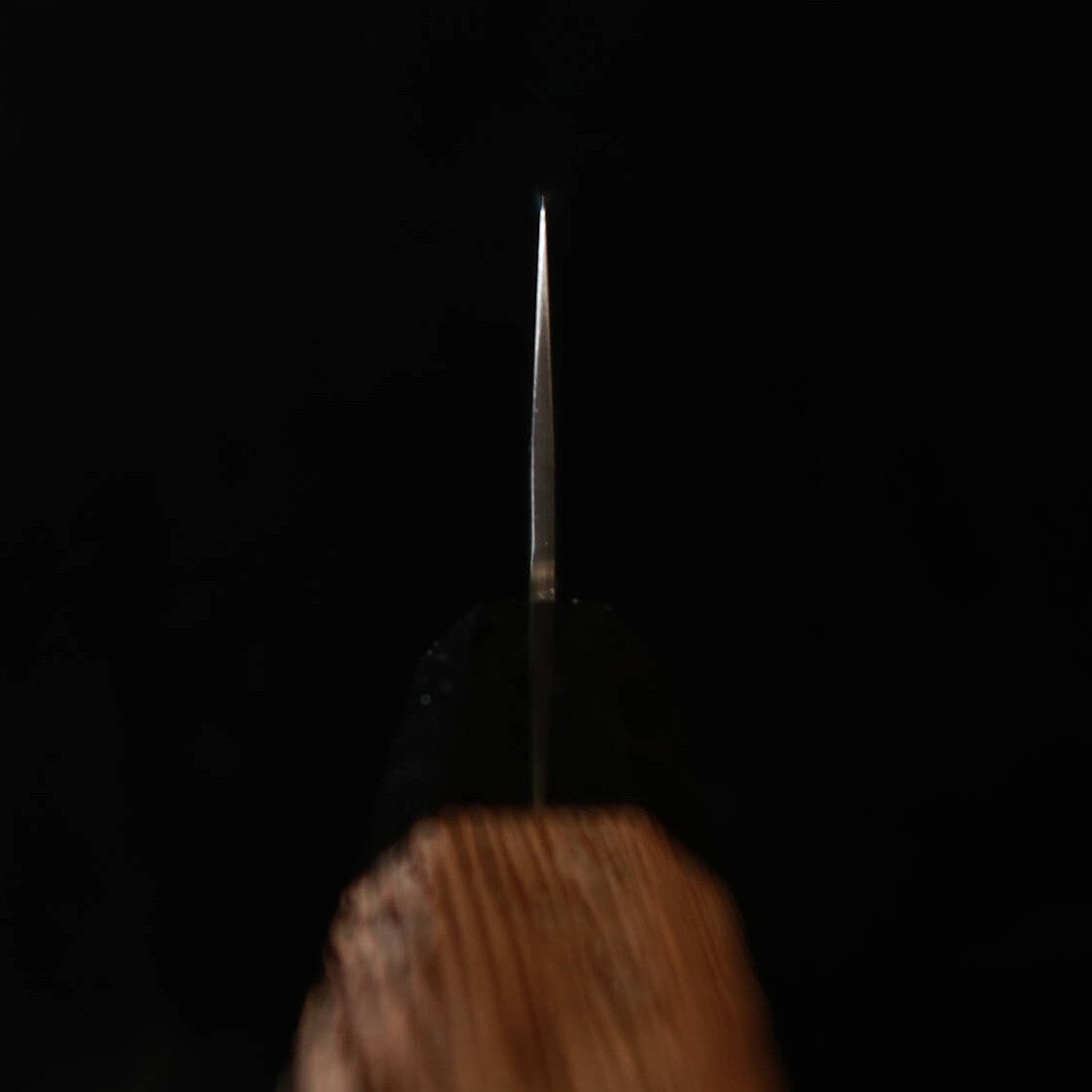 三浦 MIURA 三徳 VG10 黒染 槌目ダマスカス ウェンジ八角柄（180mm