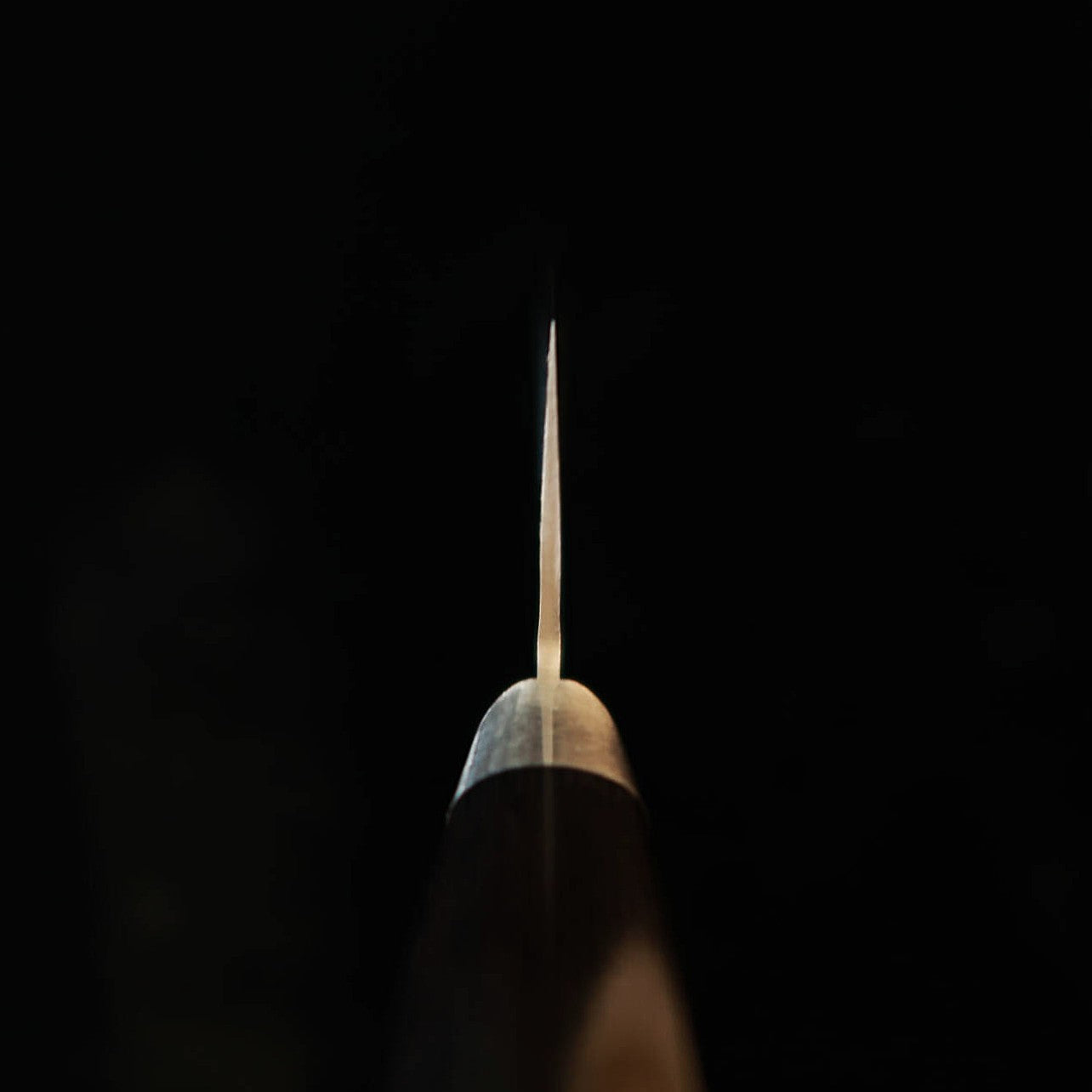 虎徹 KOTETSU 三徳 VG10 鎚目ダマスカス 黒合板柄（180mm）
