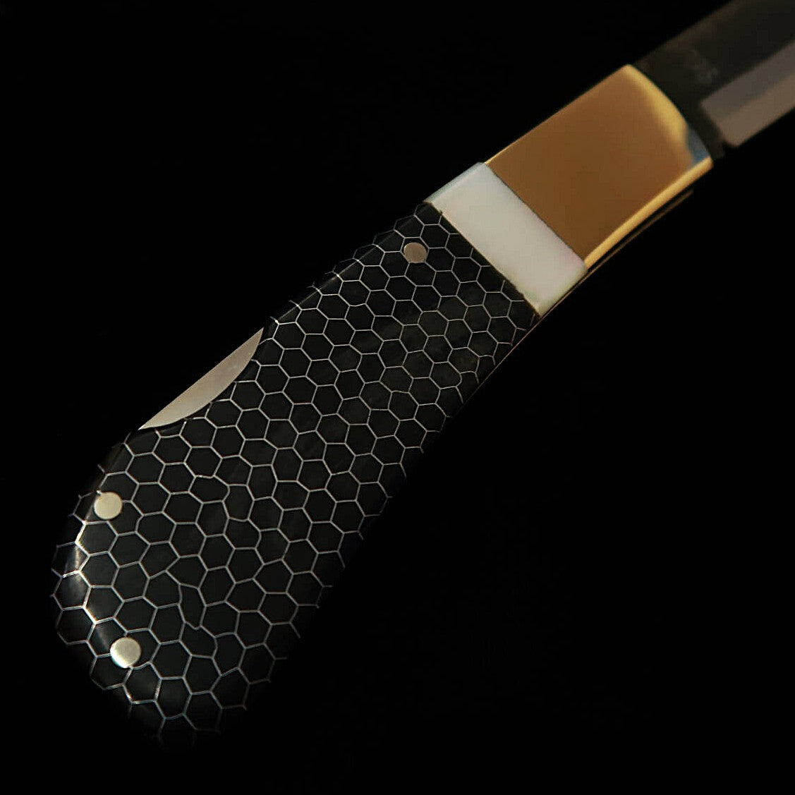 TAKEDA Cutelaria Forjado à Mão Bitchu Inagaki Fumio Faca Dobrável Back Lock Pérola/Favo de Mel