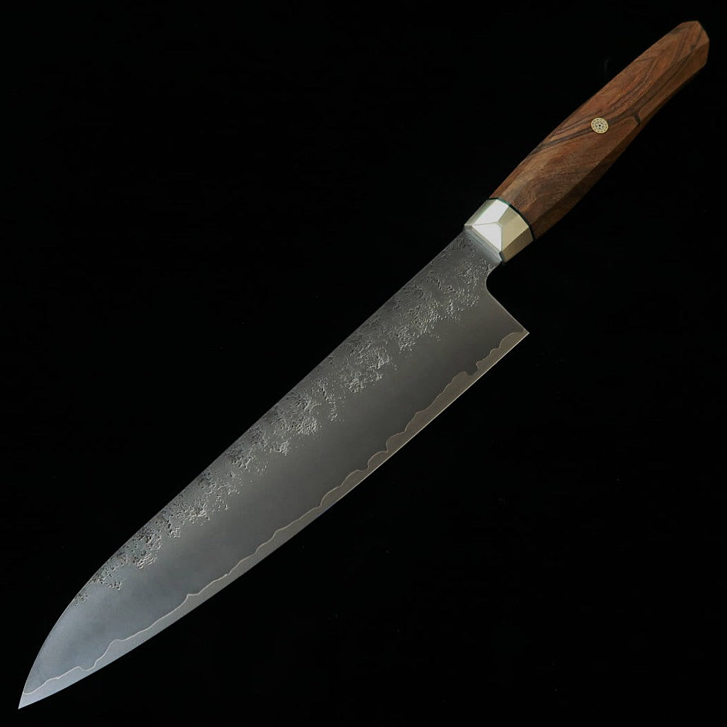 新定番】三昧ZANMAI レボリューション 2025年限定版 牛刀 アイアンウッドハンドル（210mm）