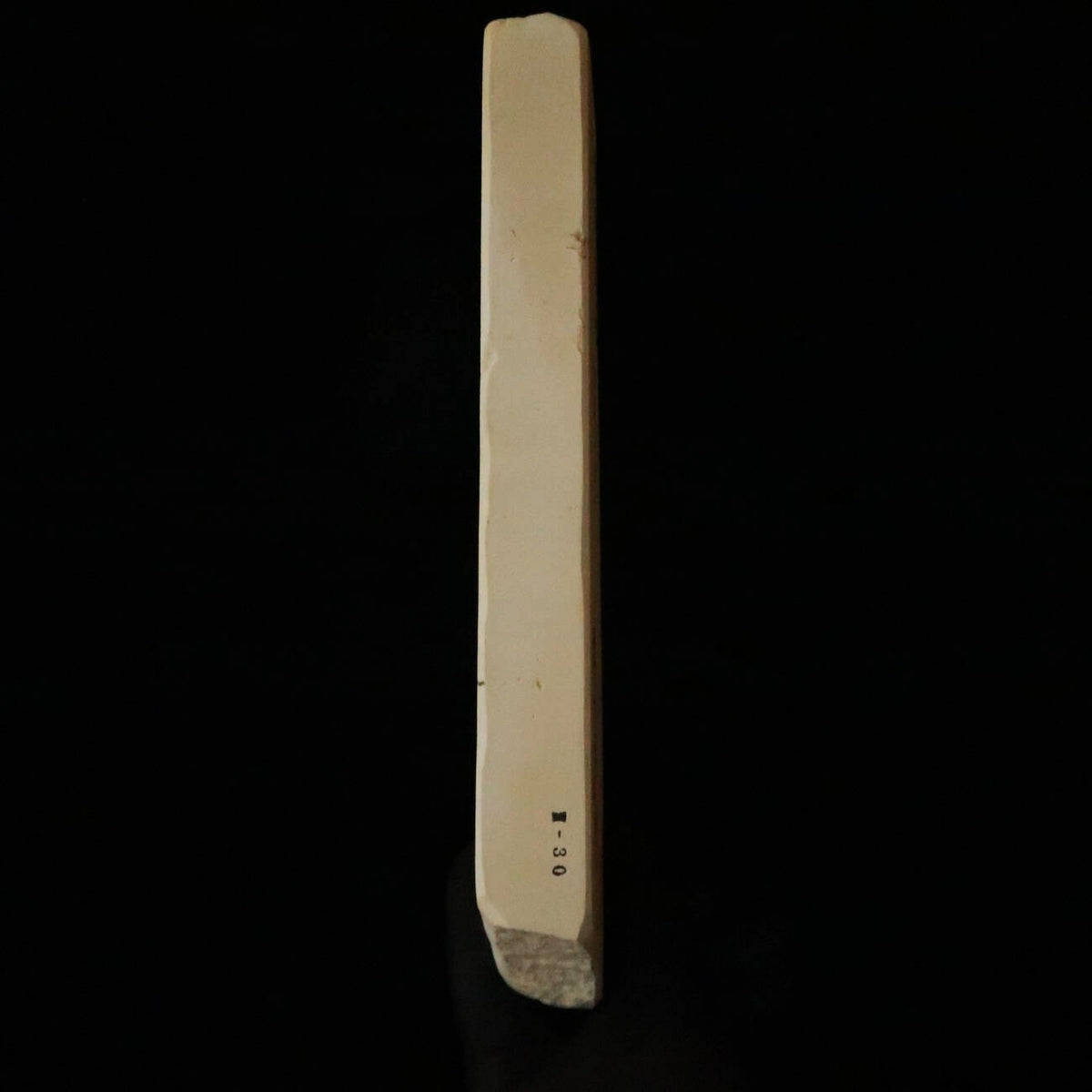 Miotsukushihime – Pierre naturelle Iyomoto M30 « Shiroto », 74 × 254 × 28 mm