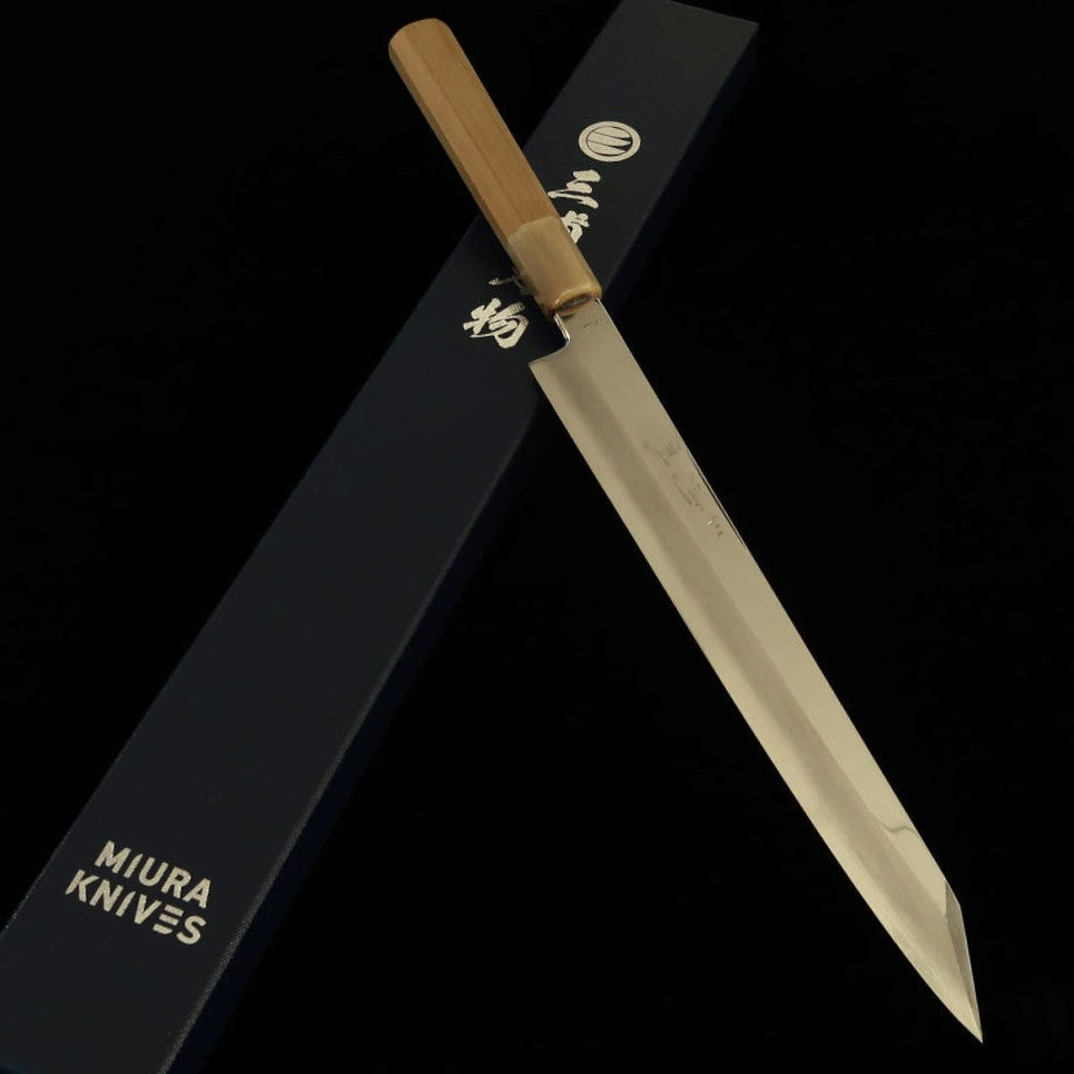 Kiritsuke Yanagiba MIURA Obidama Kansho VG-10 Acabado espejo plano Mango octogonal de magnolia (270 mm)