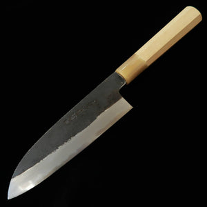 MIURA Itadaki Miura, Yoshikazu Tanaka, santoku, acier Shirogami n°2, finition kuro-uchi, manche octogonal en magnolia avec virole en corne de buffle (180 mm)
