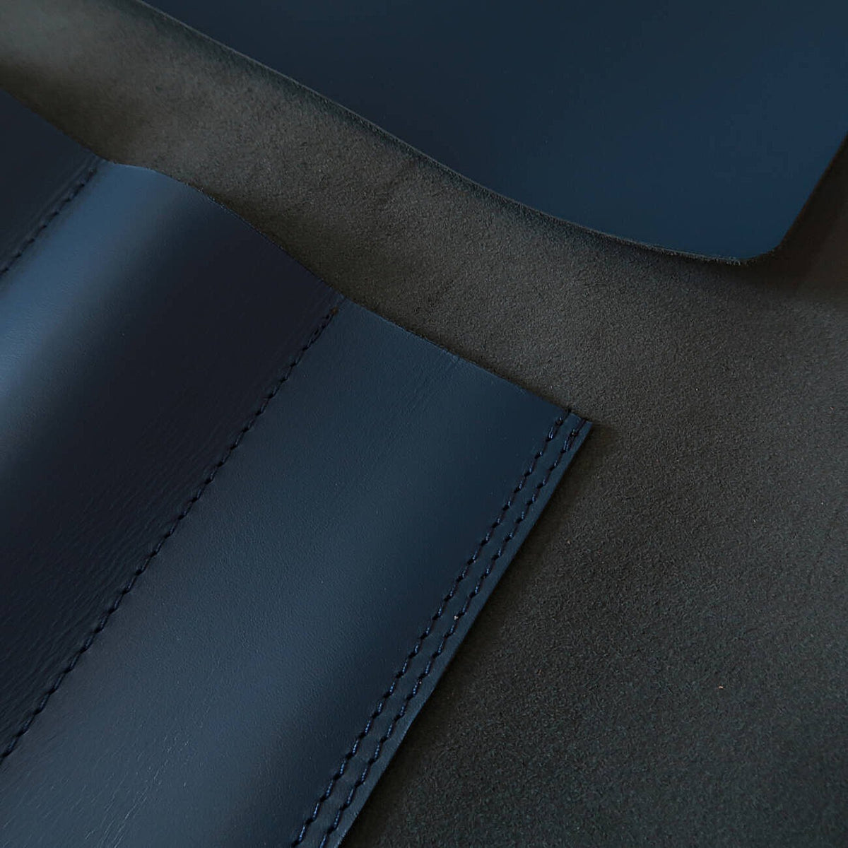 YOKU leatherworks, funda enrollable de cuero para cuchillos, Long Lasting Leather, azul, 4 piezas