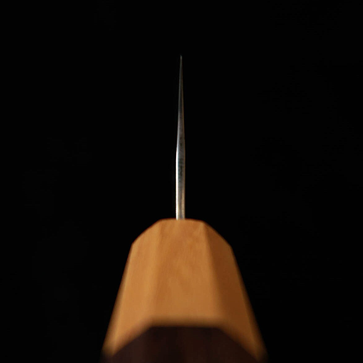 MIURA Santoku VG10W, finition nacrée, manche en bois de violette et zelkova (165 mm)