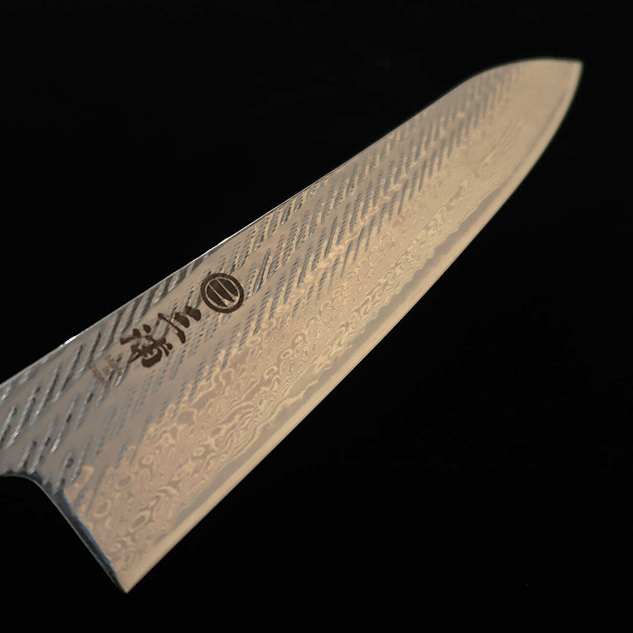 Couteau Gyuto MIURA - Acier AUS10, Damas torsadé (Nawame), Manche Octogonal en Chêne (240 mm)