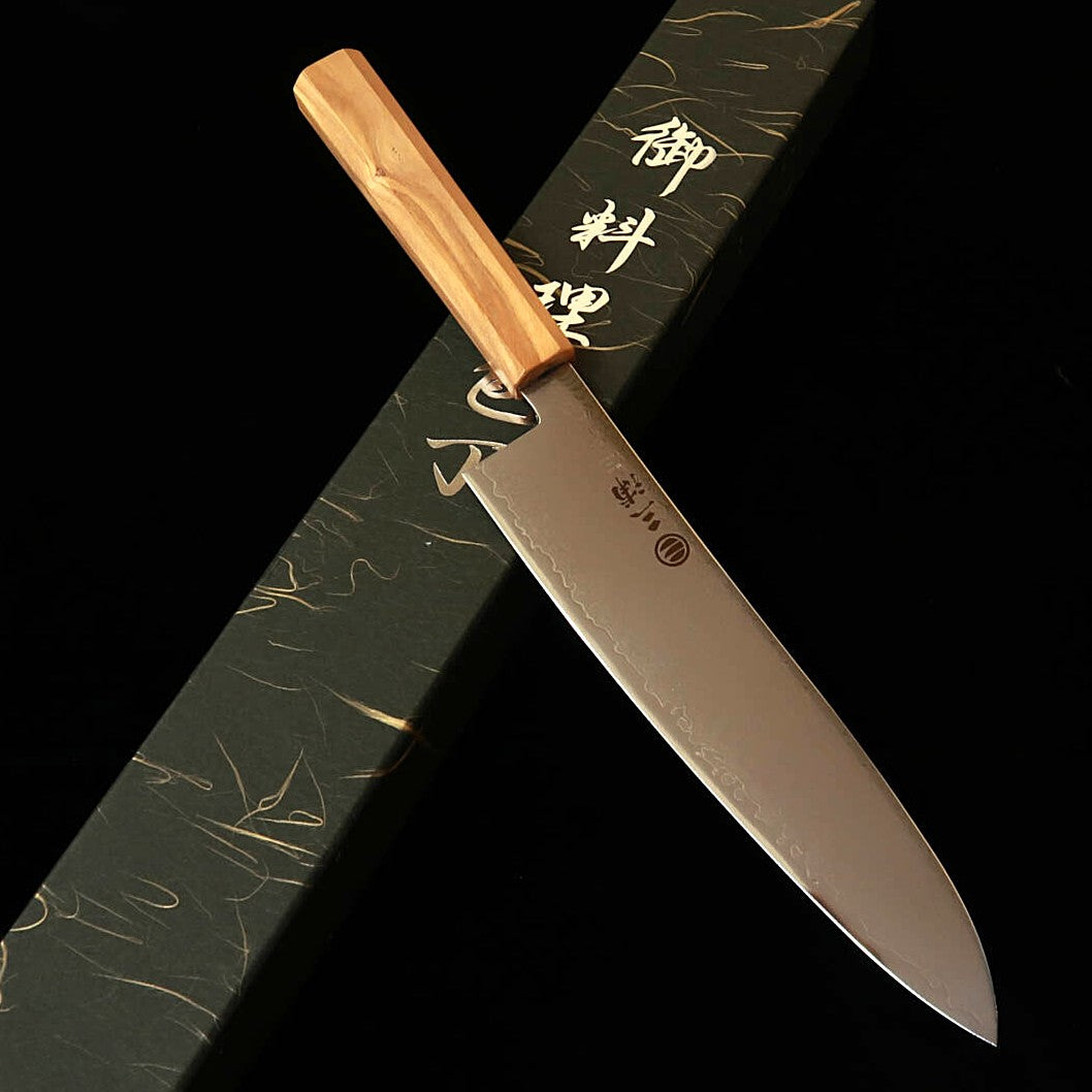 MIURA gyuto VG10 Damasco integral completo, mango de oliva (210 mm)