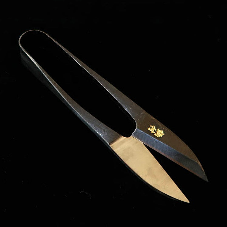 MIURA tesoura de costura tipo nigiri com aço soldado, formato de unha, acabamento parker (105 mm)