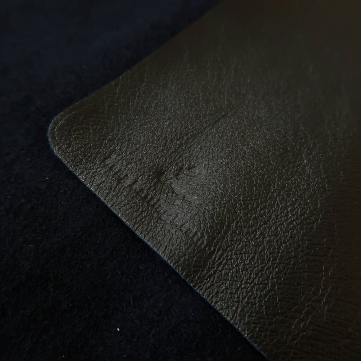 YOKU leatherworks Funda enrollable lavable de cuero para cuchillos, negra
