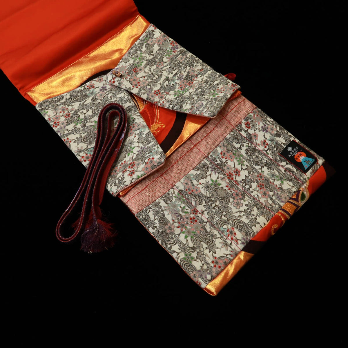 FUJISHIKA Knife Roll with Kimono Pattern, Cherry, Plum, and Peach (90 x 31 cm)