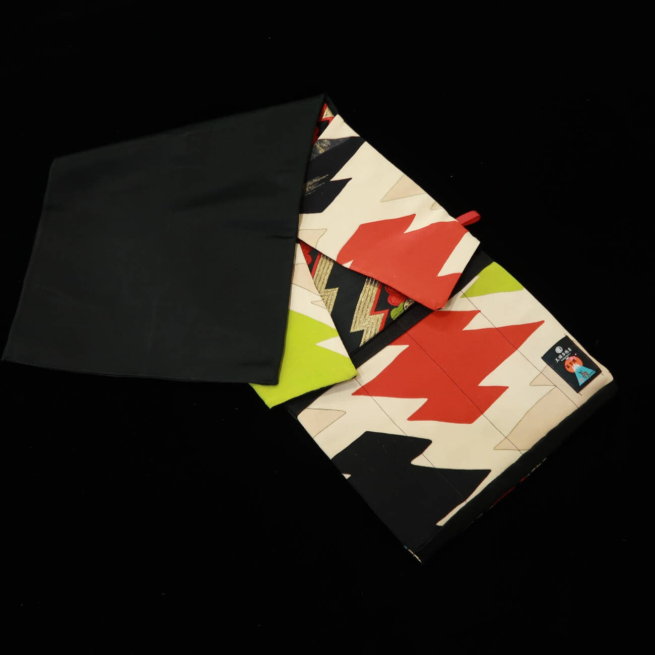 富士鹿 ナイフロール 着物柄 才華爛発（90×30cm）