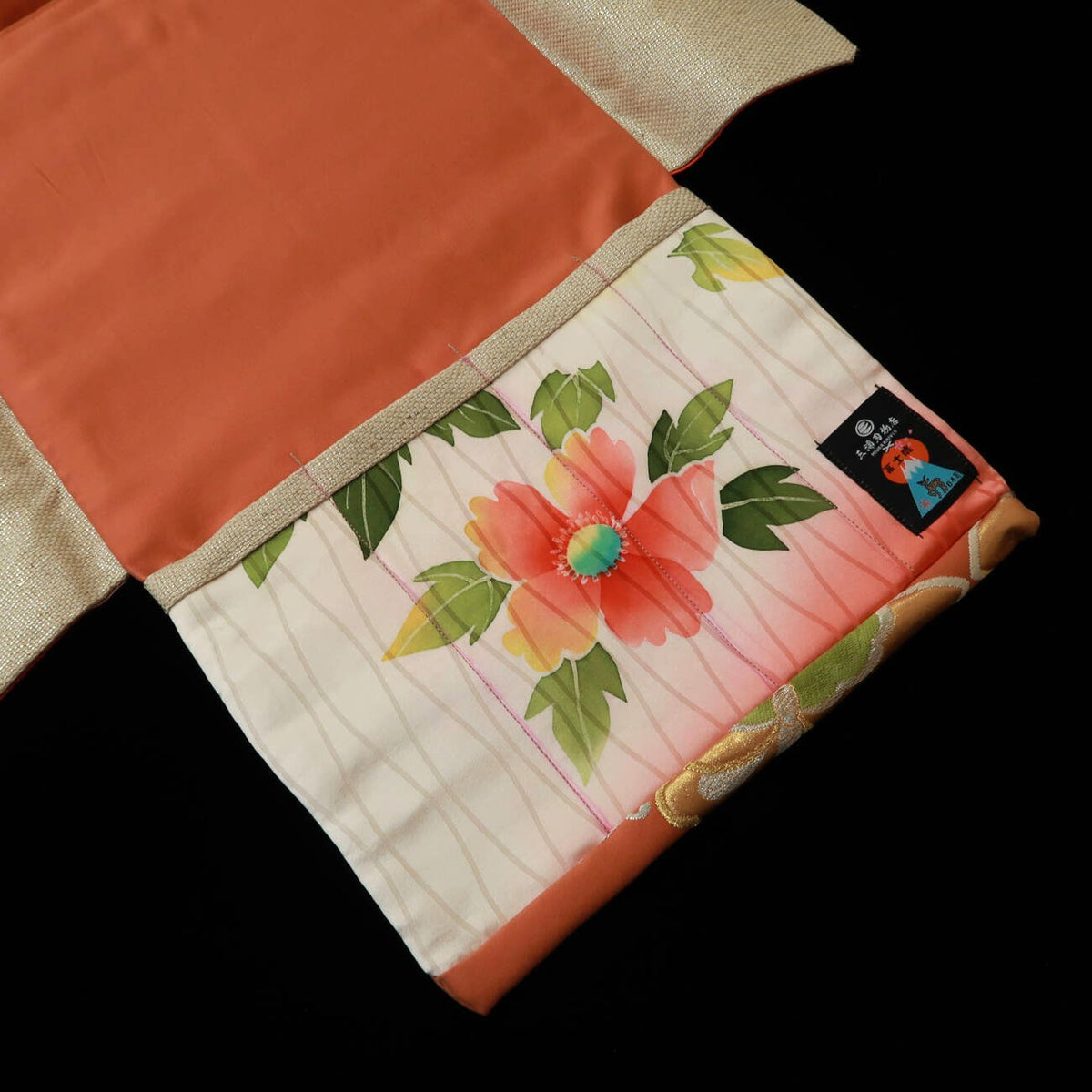 FUJISHIKA Knife Roll, Kimono Pattern, Majestic and Splendid (94 x 30.5 cm)