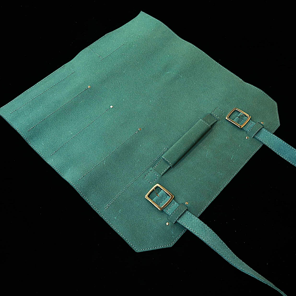 YOKU leatherworks　レザーナイフロール 床革グリーン　鞄型　