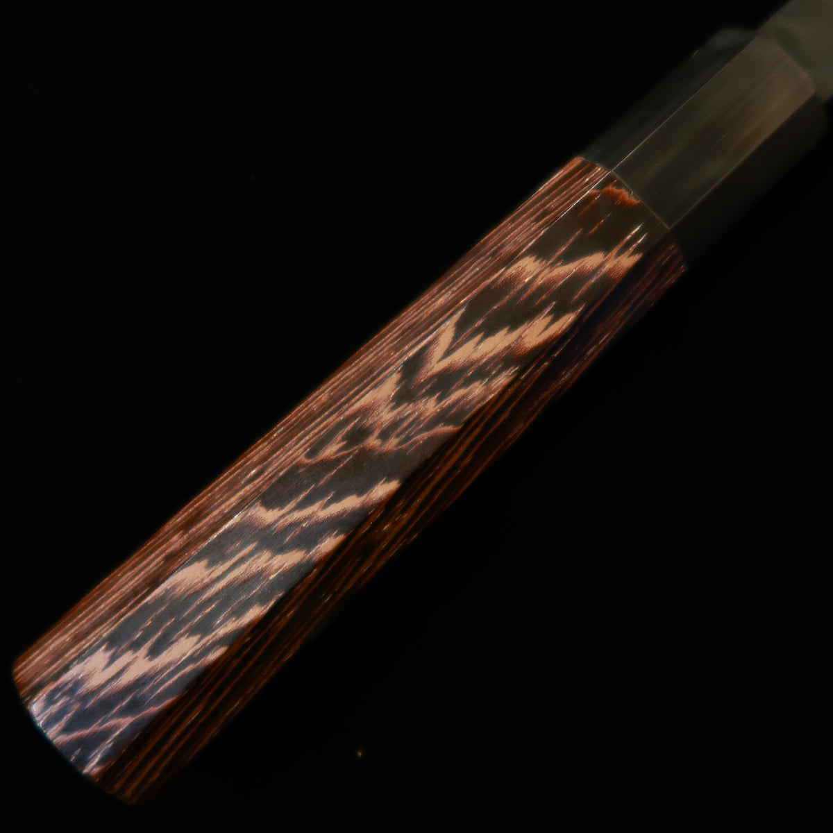 NIGARA kiritsuke petty, SG2, martelé, kuro-uchi, manche octogonal en wengé (150 mm)