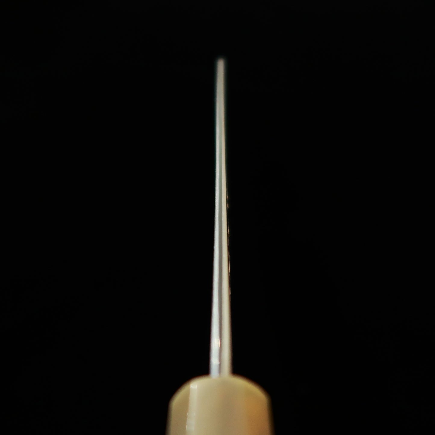 Sakai Kikumori Night Mist Gyuto Knife, Blue Steel Super Damascus, Ebony and White Buffalo Horn Octagonal Handle (225mm)