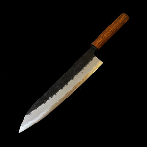 HADO Hado Okina-ryu Aogami Super, núcleo de acero azul super recubierto en inoxidable, acabado ennegrecido, nashiji, mango de roble negro, gyuto (240 mm)