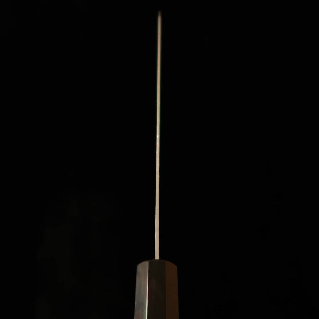 三浦 MIURA 粉末ハイス 切付牛刀 胡桃八角柄 (210mm)