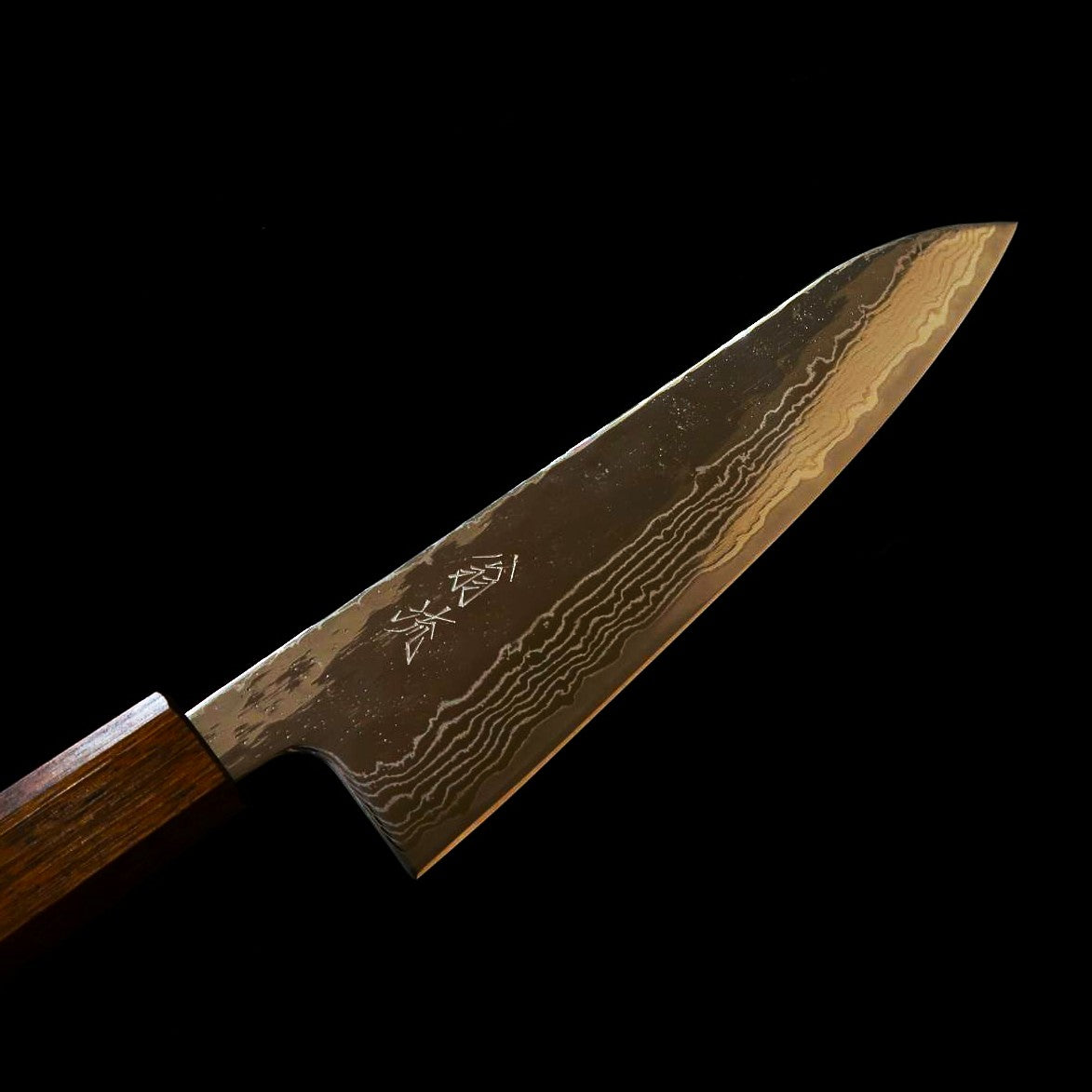 刃道 HADO 翁流 440Ⅽ 鎚目 ダマスカス 黒樫柄 牛刀 (180mm) – 三浦