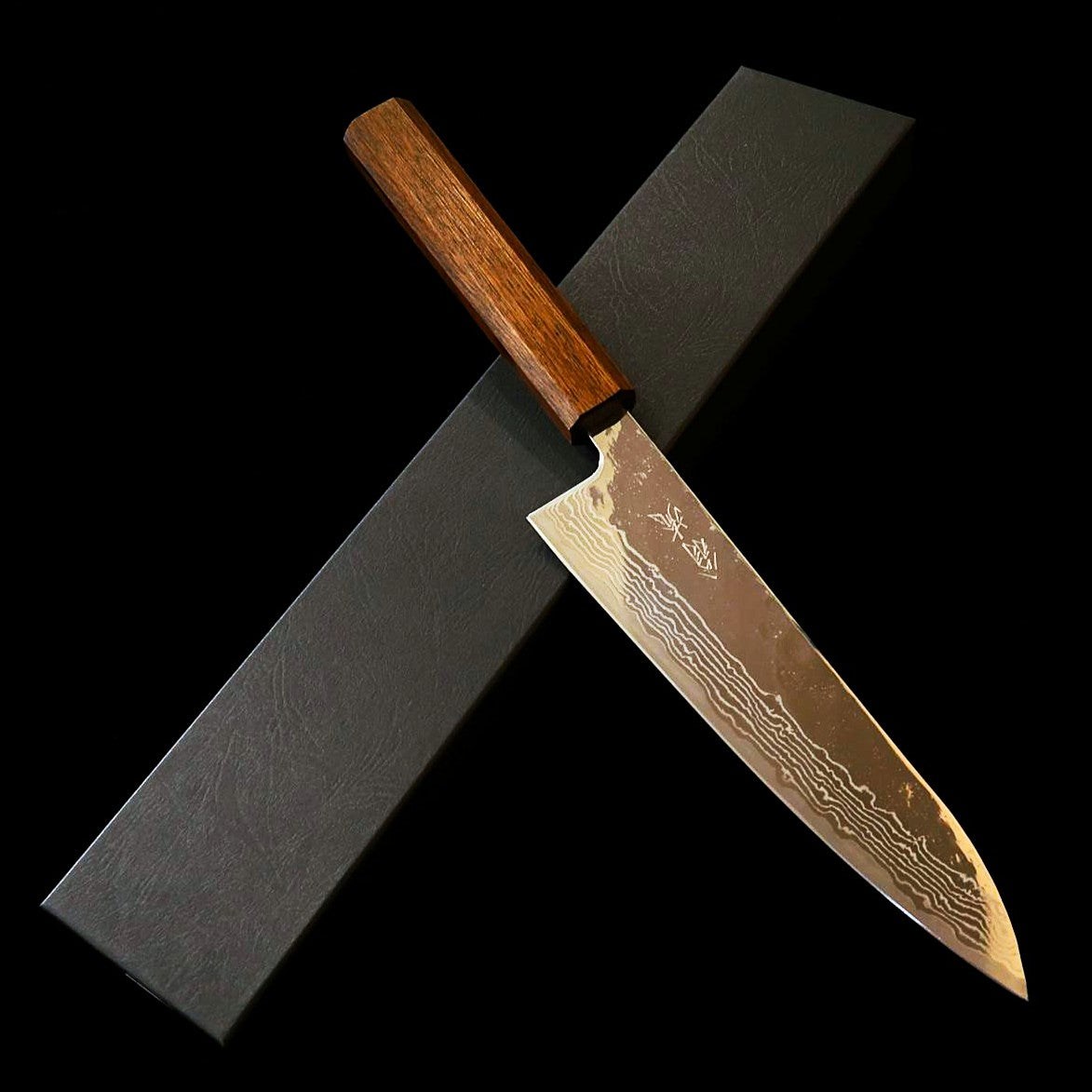刃道 HADO 翁流  440Ⅽ 鎚目 ダマスカス 黒樫柄 牛刀 (180mm)
